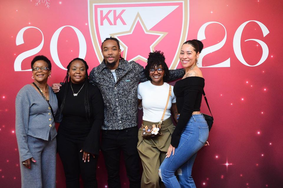 Devonte Grejem na novogodišnjem koktelu Zvezde  2.jpg