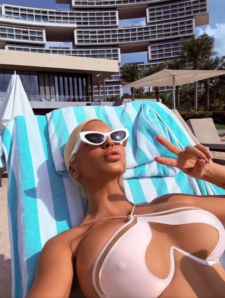 Jelena Karleuša u Dubaiju (3).jpg