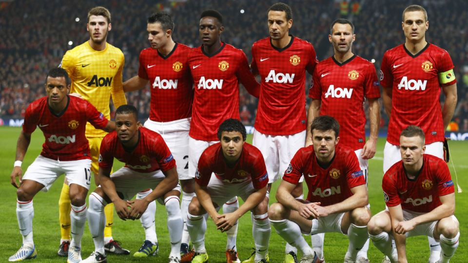 Ekipa Mančester junajteda sa Nemanjom Vidićem