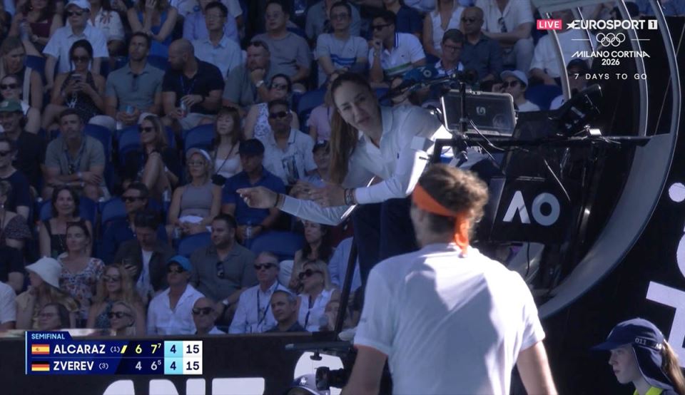 Saša Zverev viče na Marijanu Veljović (3).jpg