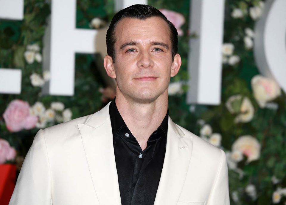 Luk Tompson Bridžerton (1).jpg