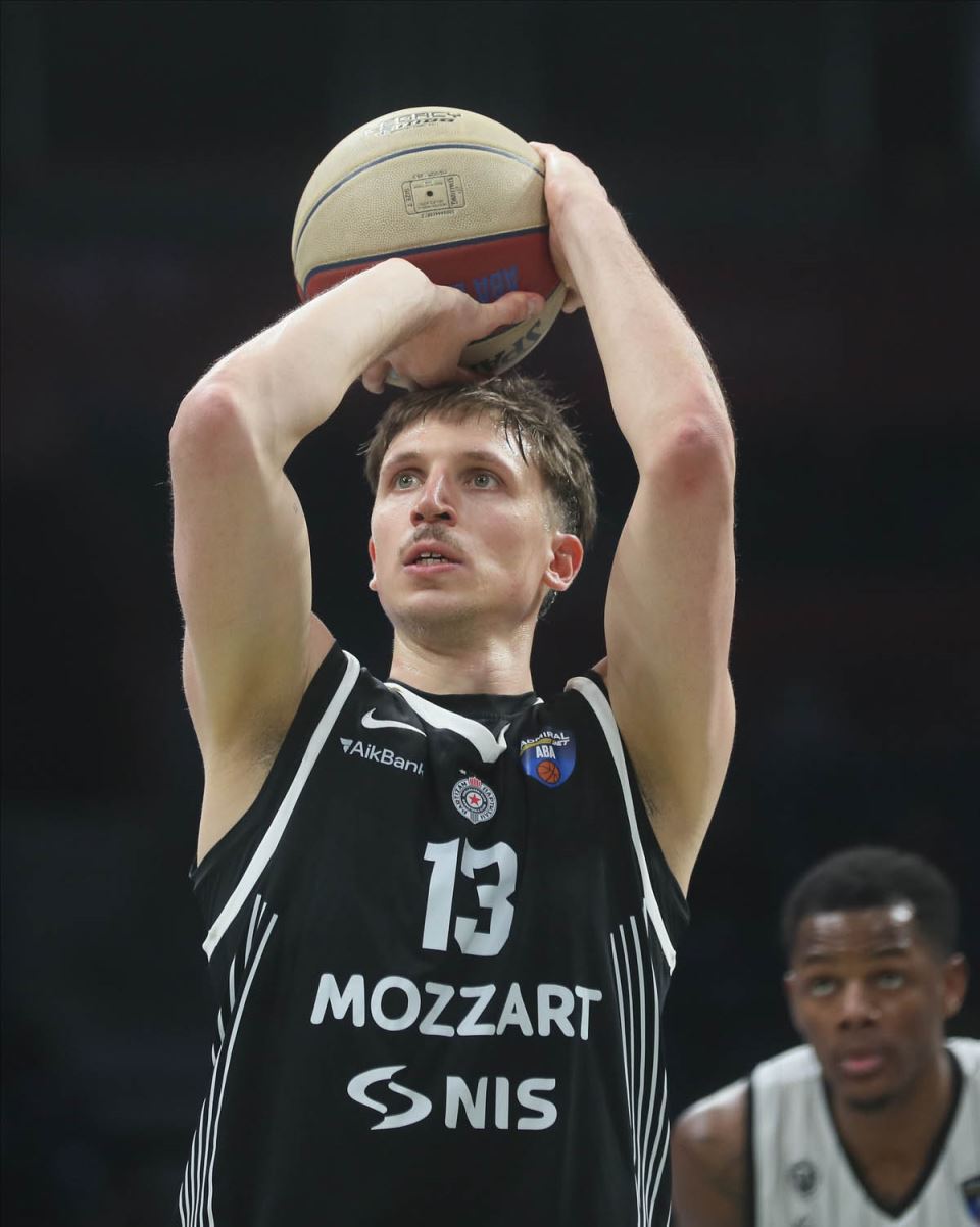 Aleksa Radanov Partizan (8).jpg