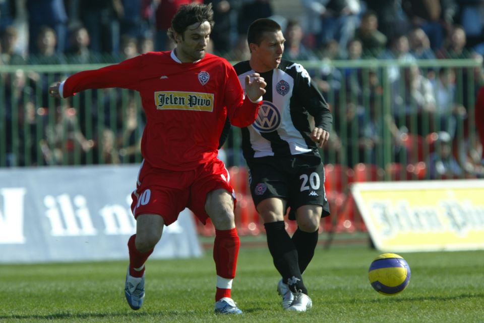 Detalji sa utakmice Kupa Srbije iz 2007. godine, između Mladosti i Partizana u Apatinu.