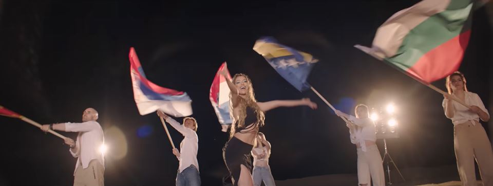 Bed Bani i Tea Tairović (2).png