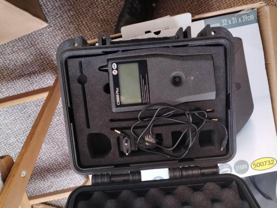 Oružje, oprema i maske nađeni kod kavčana (5) .jpg