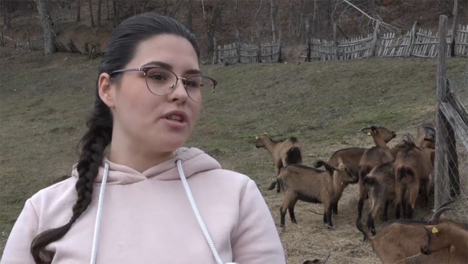 Jovana Rajković iz Ivanjice najmlađa kozarica u Srbiji 1.jpg