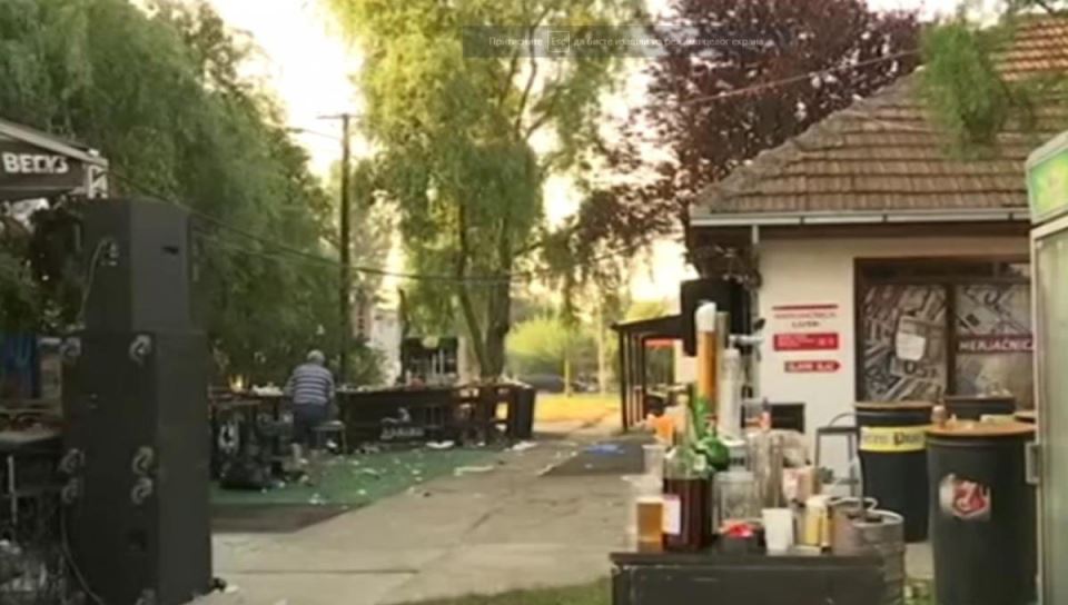 Uviđaj nakon zločina u Žitištu (2).jpg