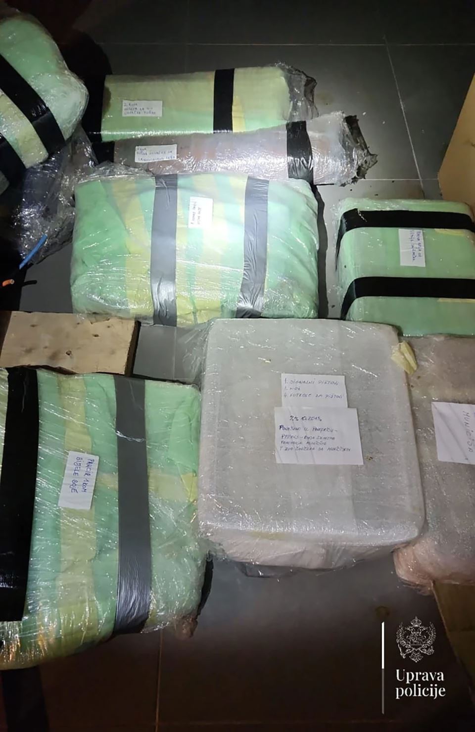 Pronađeno oružje (1).jpg