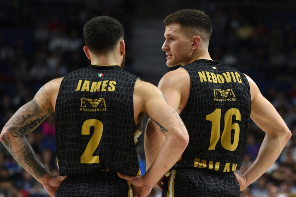 Nemanja Nedović i Majk Džejms u dresu Monaka