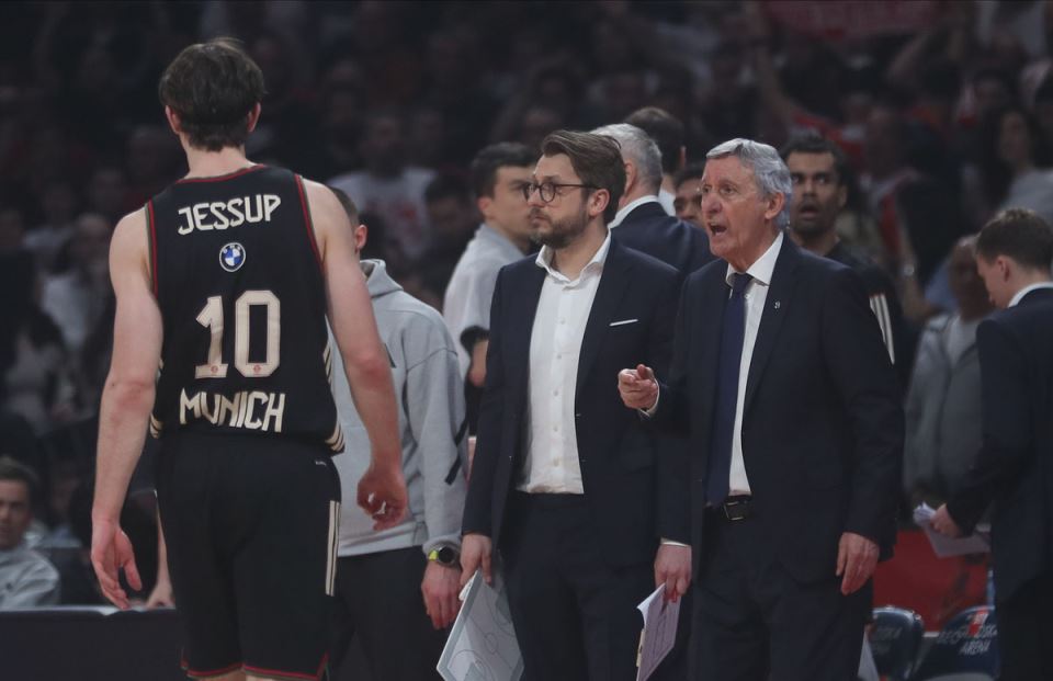 Crvena Zvezda - Bajern  (1).jpg