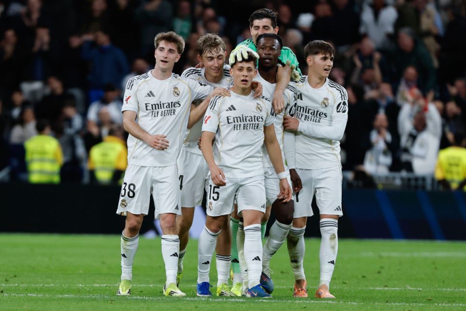 Arda Guler slavi gol protiv Elčea