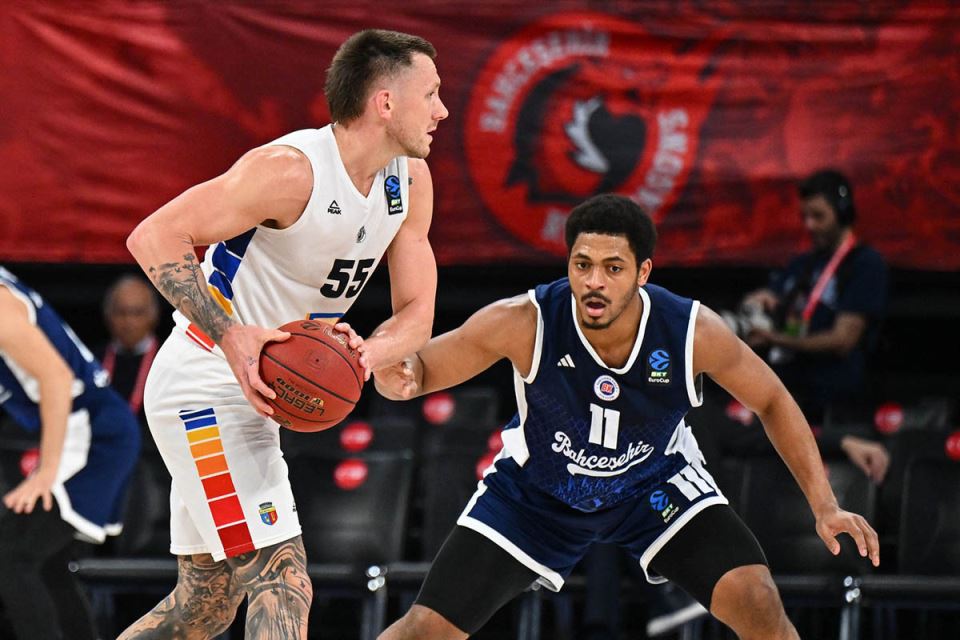 Bahčešehir - Kluž (1).jpg