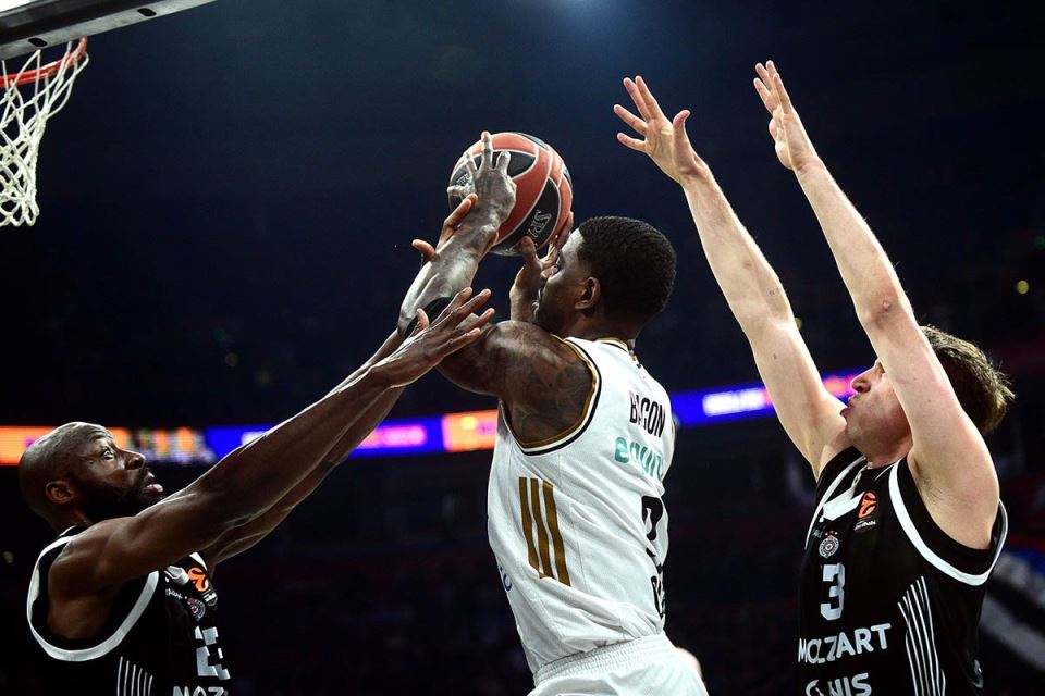 Partizan - Dubai (35).jpg