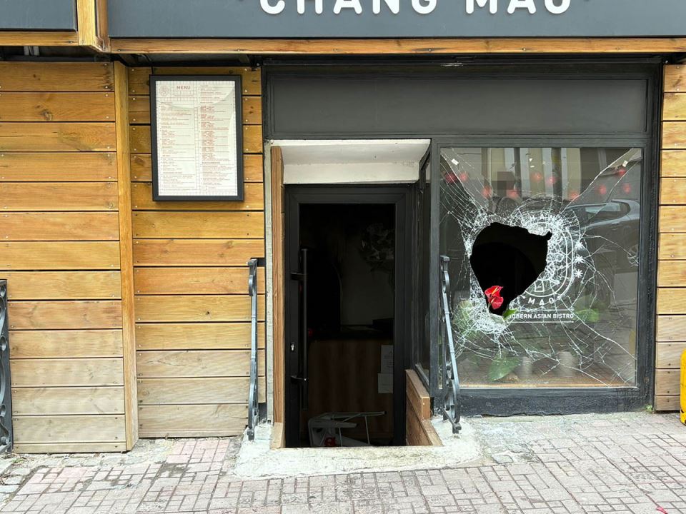 Bačena zapaljiva materija u tajlandski restoran u Kondinoj ulici (2).jpg