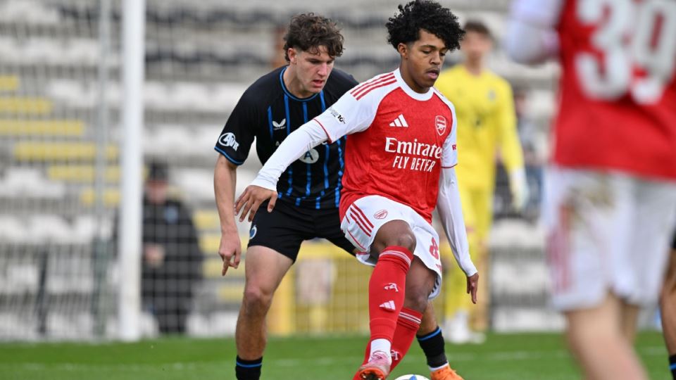 Luis Zečević Džon talenat Arsenala na utakmici omladinaca