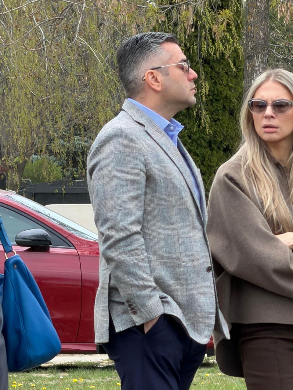 Madžgaljeva sestra Ljubica stigla na desetogodišnji pomen glumcu (1).jpg