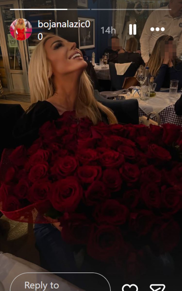 Bojana Lazić buket ruža.jpg