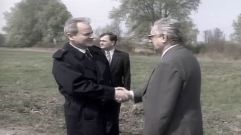 Franjo Tuđman i Slobodan Milošević (3).jpg