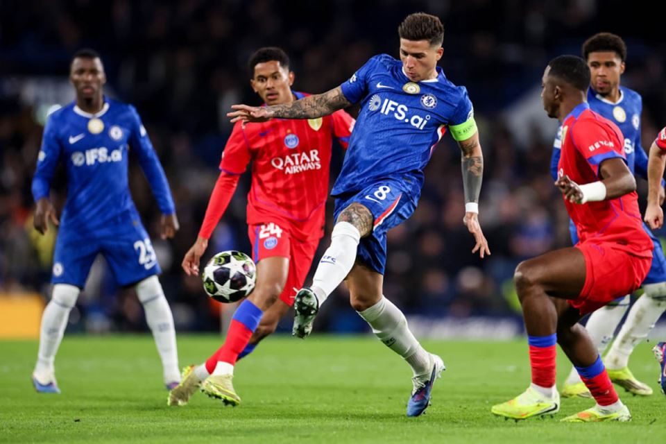 Enco Fernandez u dresu Čelsija