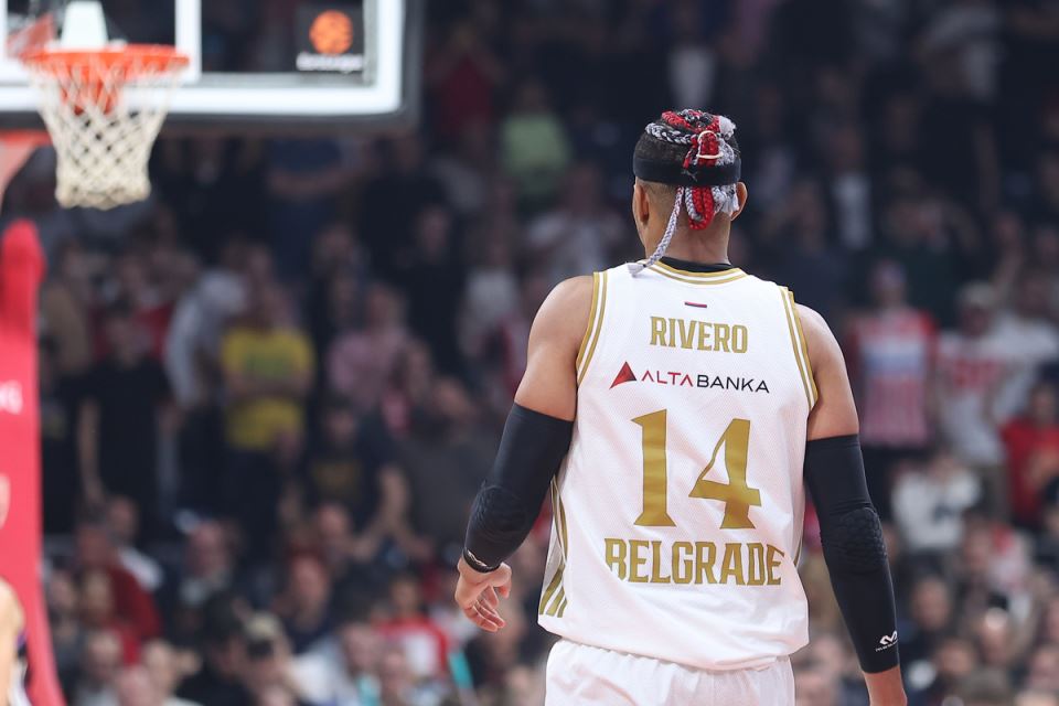 Hasijel Rivero na meču Crvene zvezde i Pariza