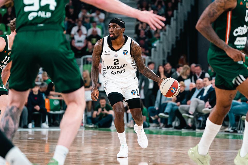 Cedevita Olimpija - Partizan (3).jpg