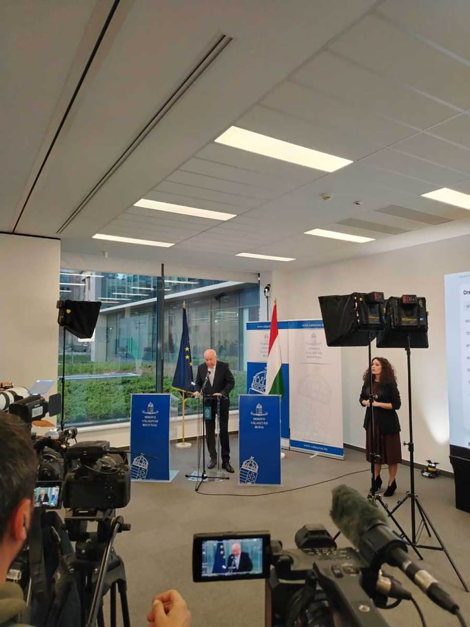 Mađarski predsednik Tamaš Suljok obratio se nakon zatvaranja biračkih mesta  (2).jpg