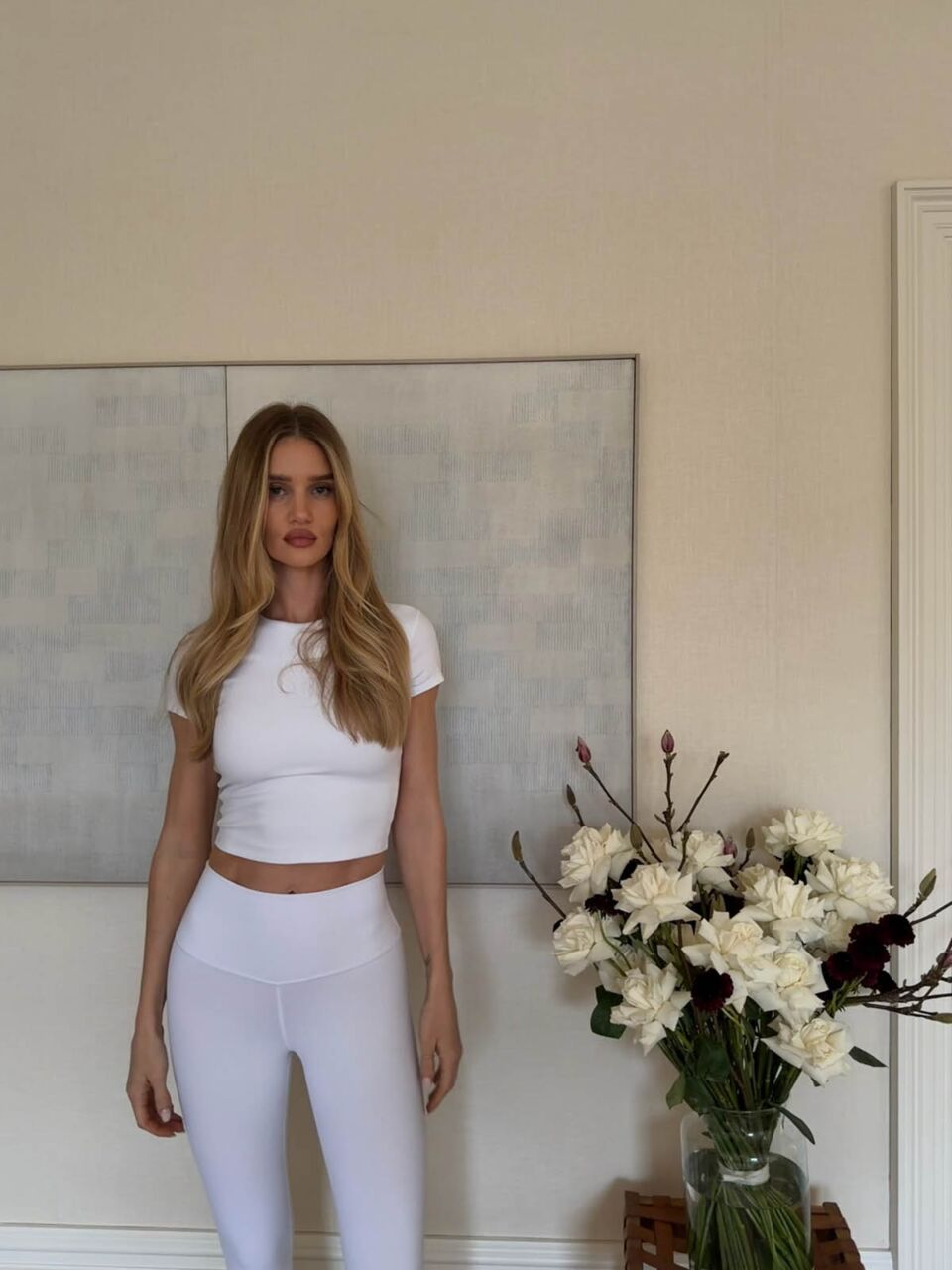 Rouzi Hantington Vajtli (1).jpg