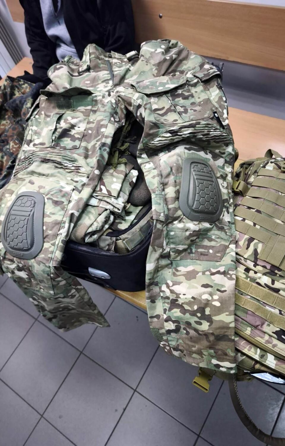 Hapšenje zbog učestvovanja u ratu u Ukrajini (10).jpg