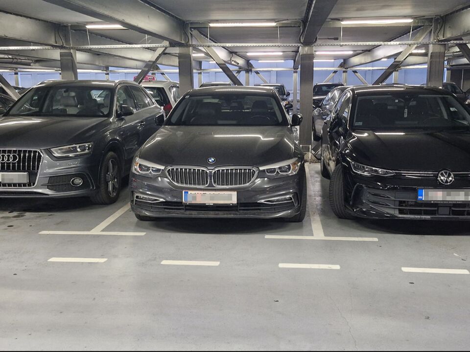 Bmw nestale Andjele (2).jpg