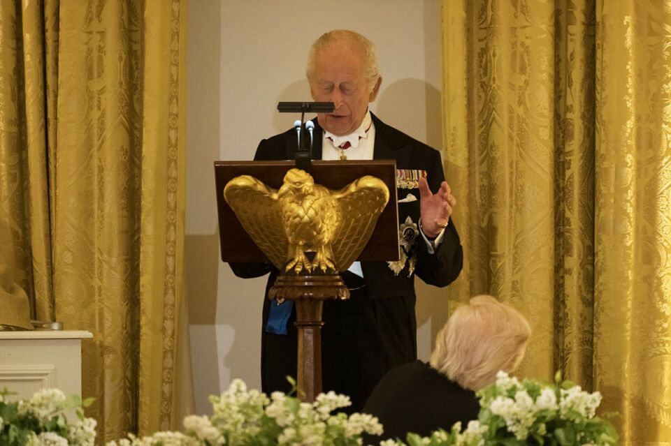 Poseta kralja Čarlsa Americi (1).jpg