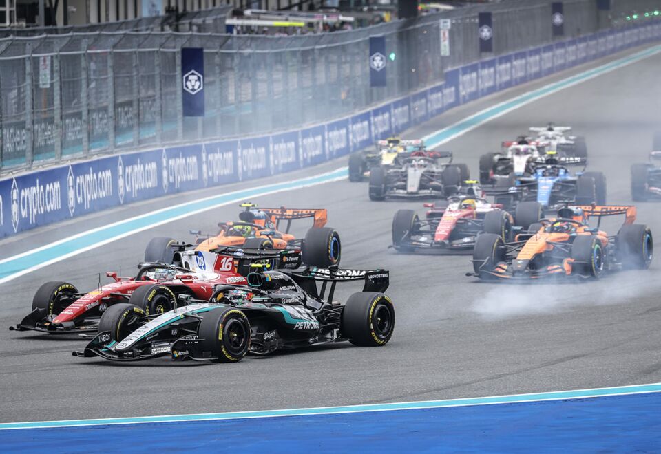 VN Majami - Formula 1 (1).jpg