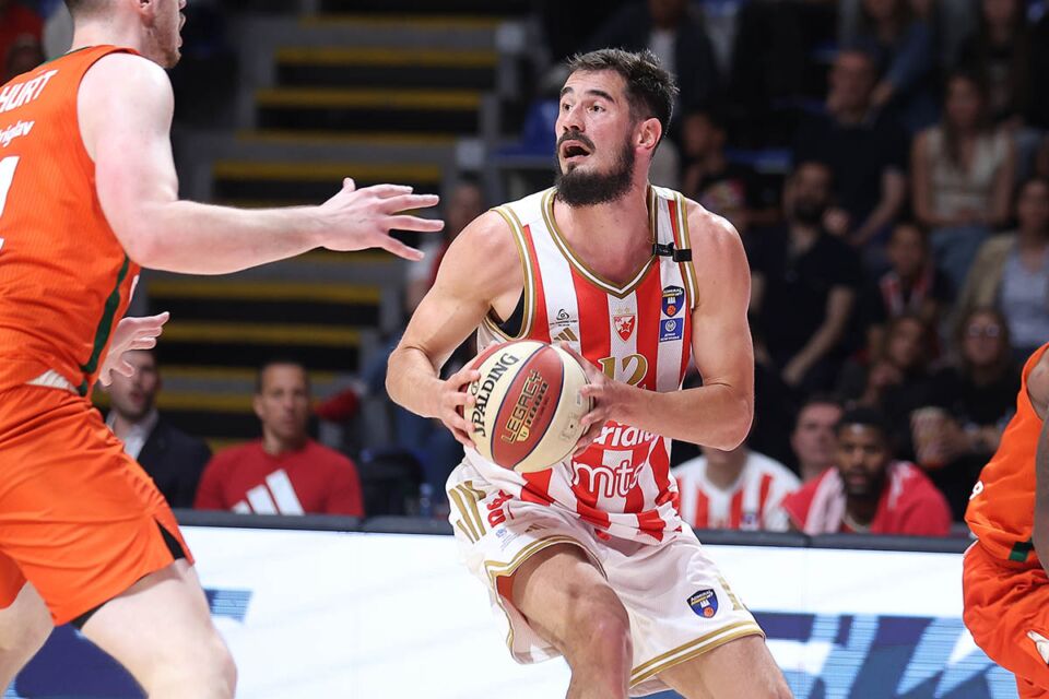 Cedevita-Crvena zvezda (1).jpg