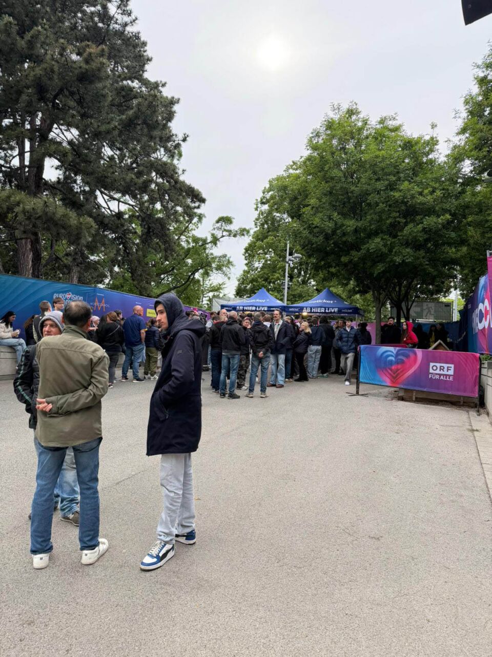 Atmosfera pred početak Evrovizije (2).jpg