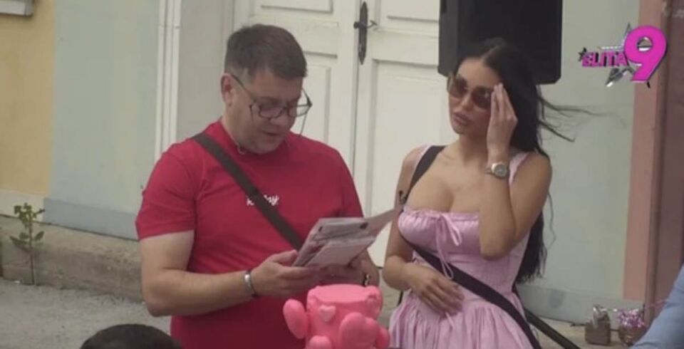 Maja Marinković rođendan u Eliti 9 (2).jpg