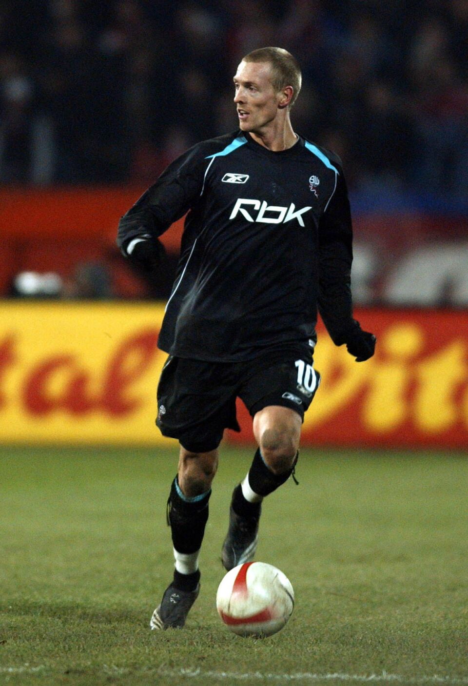 Bolton Crvena zvezda (1).jpg