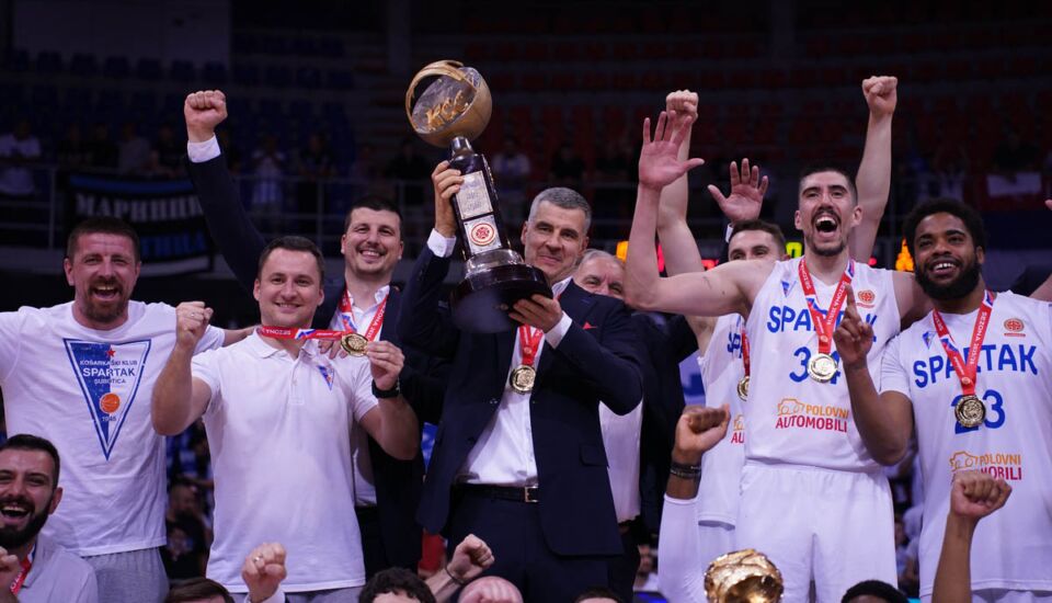 Spartak šampion košarkaške lige Srbije (1).jpg