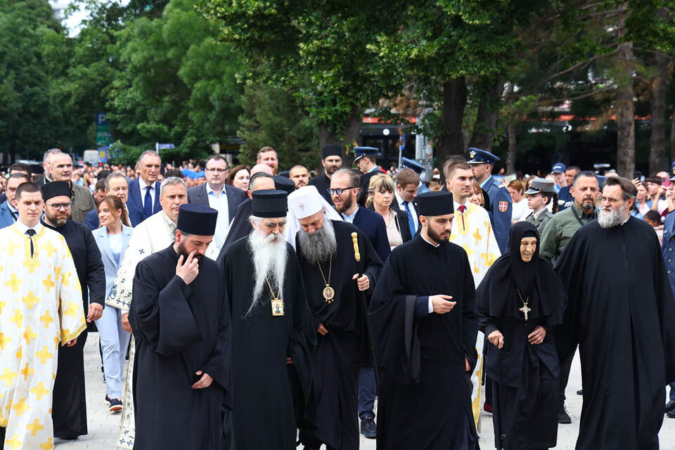 ispraćaj pojasa Presvete Bogorodice (1).jpg