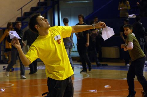 Napad papirne eskadrile