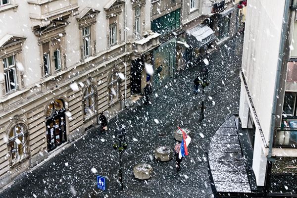 Padale "krpe" sa neba