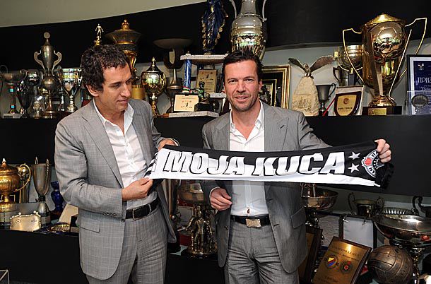 Meine hause ili Partizan moja kuća!