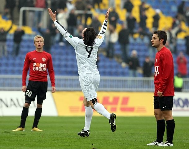 Jesenja zavesa na srpski fudbal