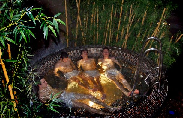 Vodena razonoda crno-belih u Antaliji