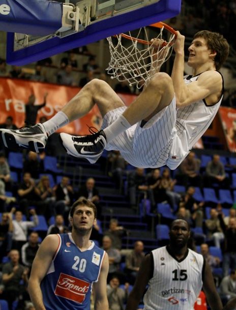 Partizan na vrhu NLB Lige