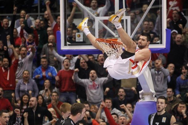 Odličan derbi, Zvezda opet slavi