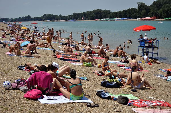 Prži asfalt u Beogradu