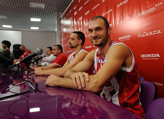 Ovo je Zvezda za sezonu 2013/2014