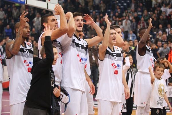 Partizan i puna Arena srušili Budiveljnik