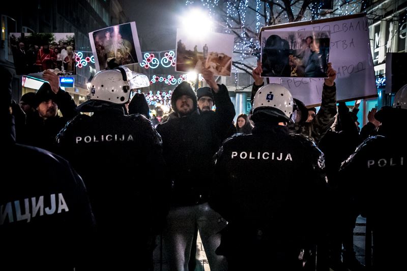 Izložba pod "opsadom" u Beogradu