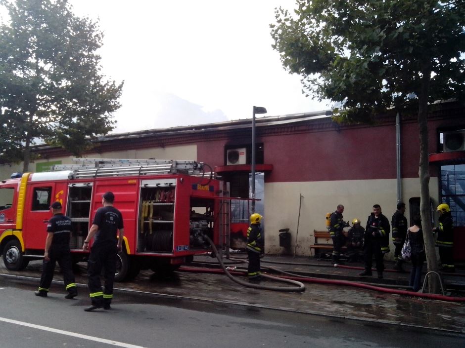 Beograd pod dimnom zavesom