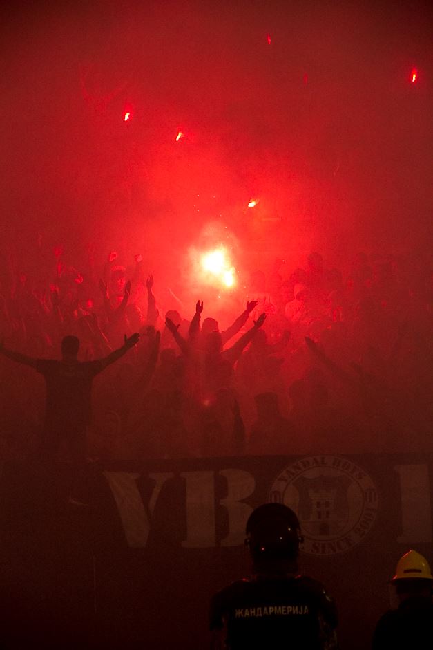 Dimna zavesa u Humskoj